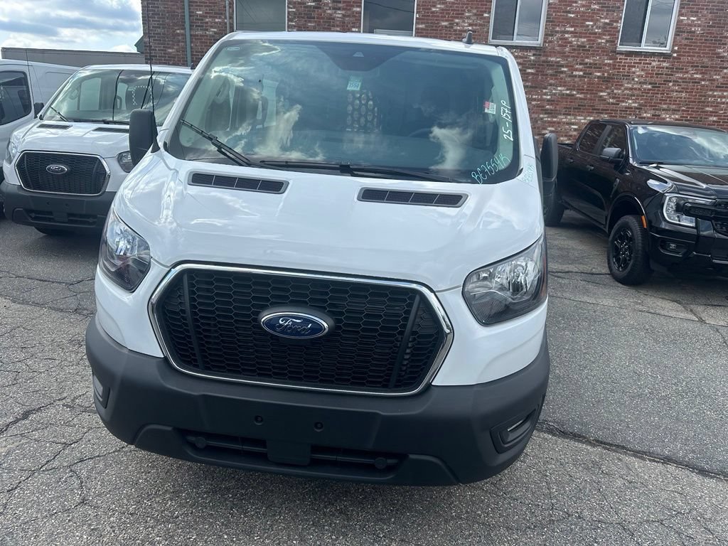 Used 2025 Ford Transit 250 Low Roof w/ Exterior Upgrade Package RWD image 2
