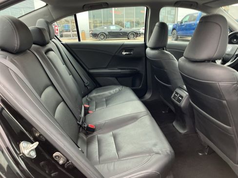 Used 2017 Honda Accord EX-L image 33