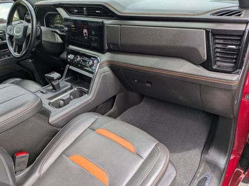Used 2023 GMC Sierra 1500 AT4 w/ AT4 Preferred Package AWD/4WD image 28