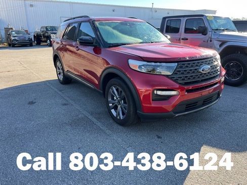Used 2023 Ford Explorer XLT w/ Equipment Group 202A image 1