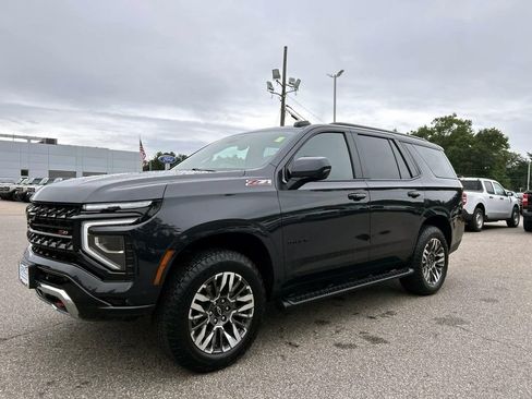 Used 2025 Chevrolet Tahoe Z71 AWD/4WD image 7
