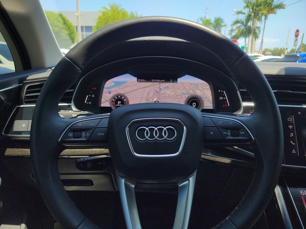 Certified 2023 Audi Q7 3.0T Premium w/ Convenience Package AWD/4WD image 8