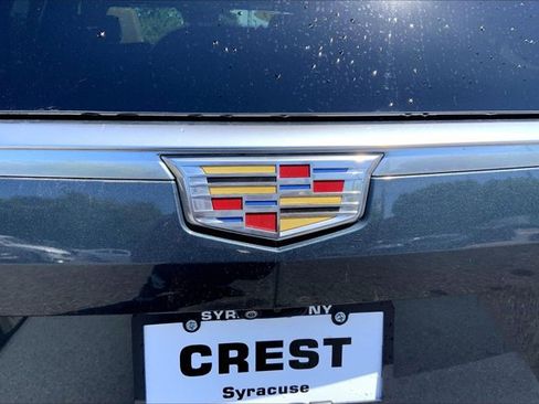Used 2021 Cadillac Escalade Premium Luxury AWD/4WD image 30