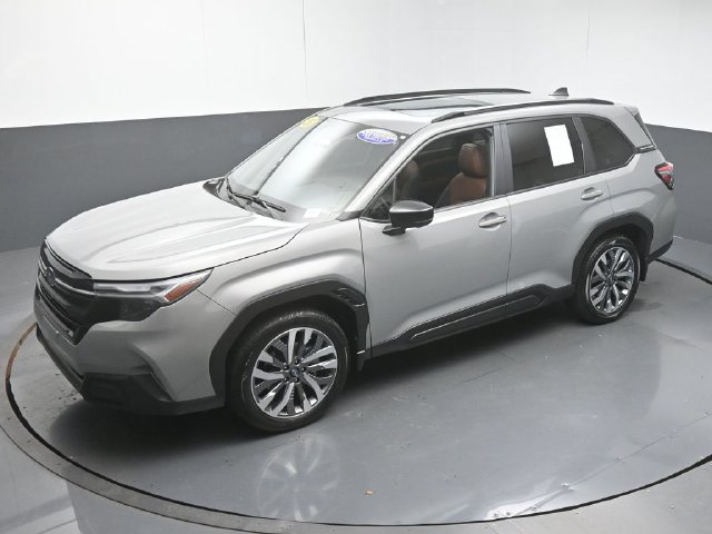Certified 2025 Subaru Forester Touring w/ Popular Package - Touring AWD/4WD image 45
