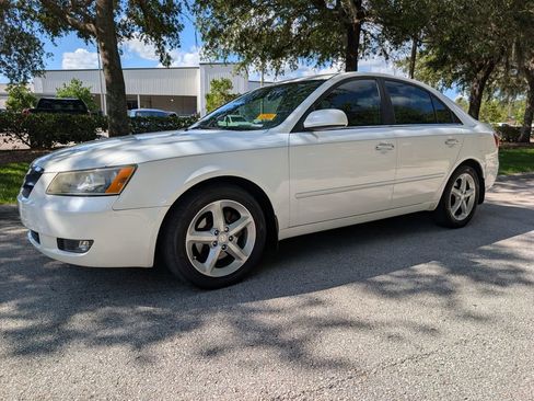 Used 2007 Hyundai Sonata Limited FWD image 3
