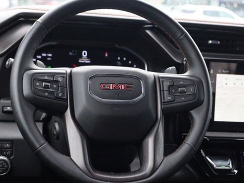 Used 2026 GMC Sierra 1500 AT4 w/ AT4 Premium Package AWD/4WD image 32