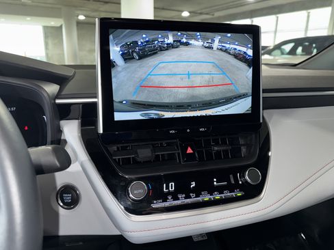 Used 2025 Toyota Corolla FX w/ Convenience Package FWD image 27