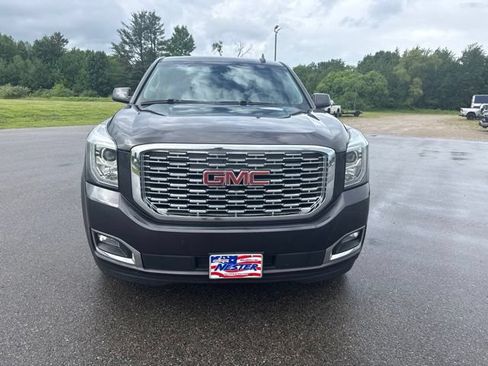 Used 2018 GMC Yukon XL Denali w/ Denali Ultimate Package AWD/4WD image 8