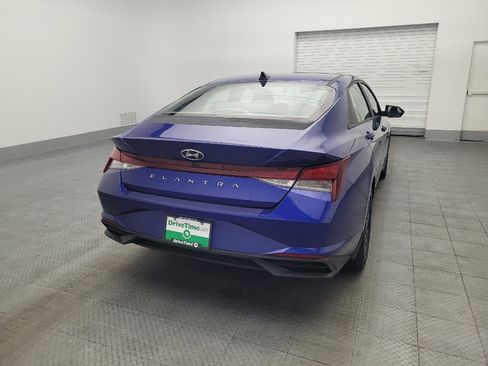 Used 2022 Hyundai Elantra SEL image 7
