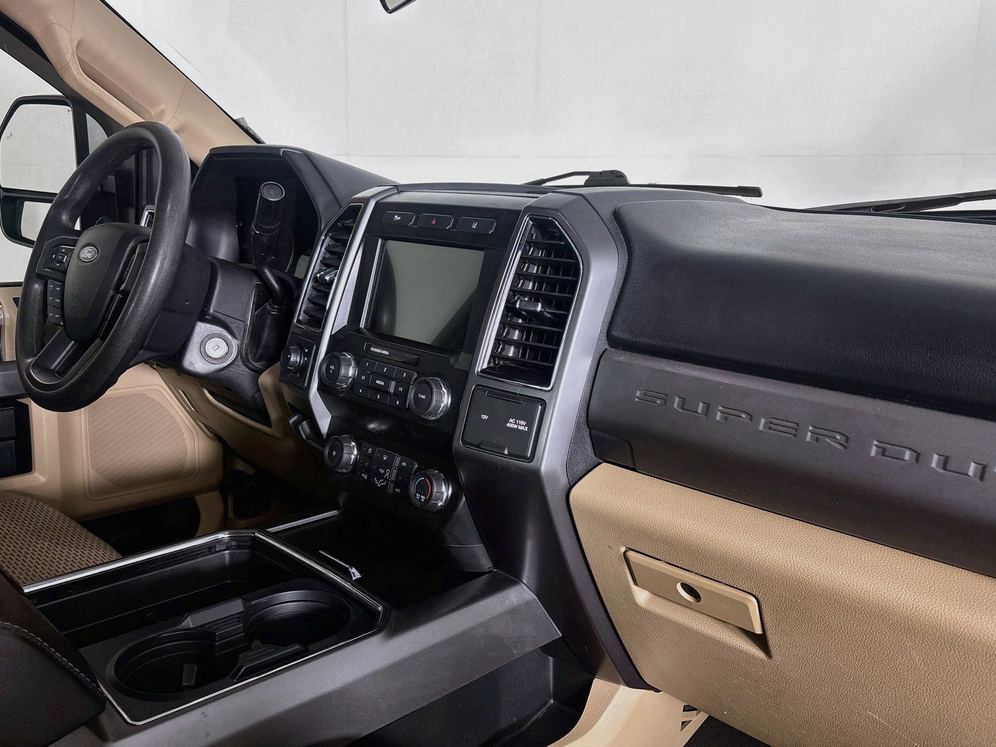 Used 2020 Ford F250 XLT w/ XLT Premium Package RWD image 25