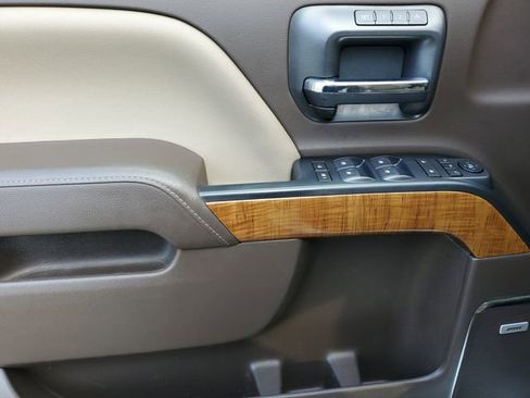 Used 2018 GMC Sierra 1500 SLT image 17