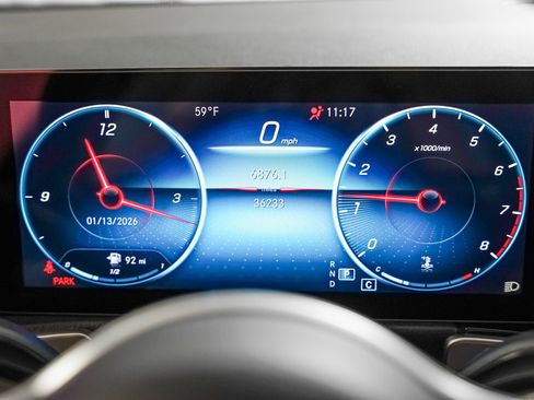 Certified 2022 Mercedes-Benz GLB 250 250 image 17