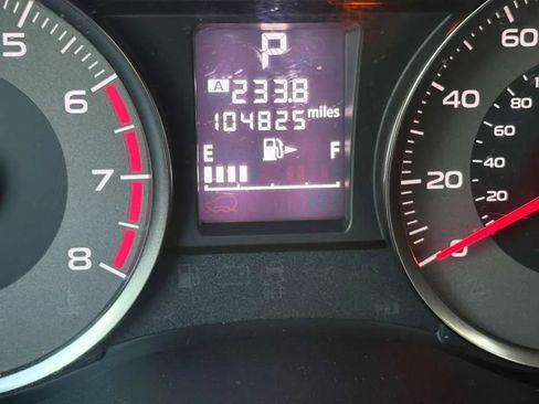 Used 2015 Subaru Forester 2.5i Premium AWD/4WD image 16