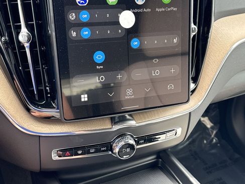 New 2026 Volvo XC60 T8 Plus w/ Protection Package Premier image 27