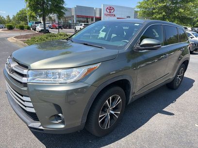 Used 2019 Toyota Highlander LE