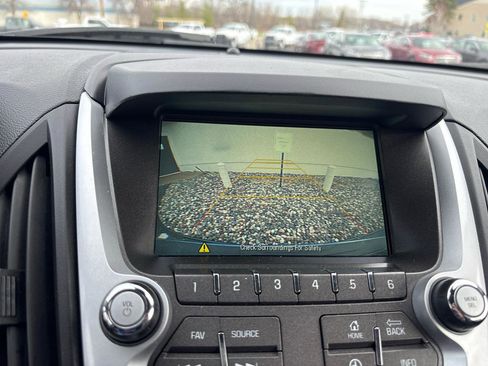 Used 2017 Chevrolet Equinox LT w/ Convenience Package image 20