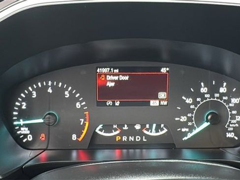 Certified 2022 Ford Escape SEL image 18