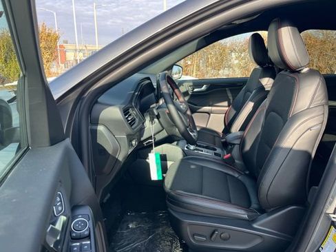 New 2026 Ford Escape ST-Line w/ Tech Pack #1 AWD/4WD image 12