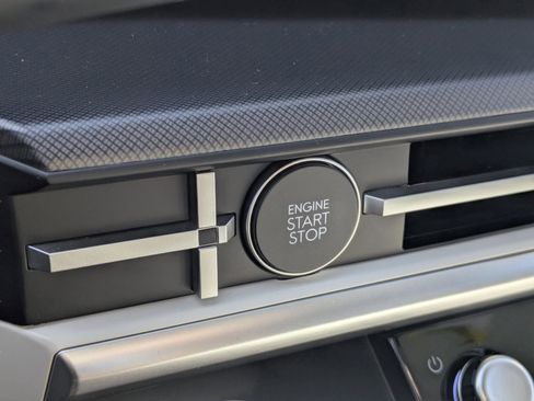 New 2026 Hyundai Santa Fe SE AWD/4WD image 32