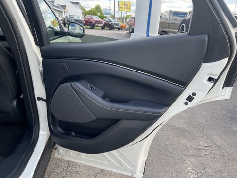 Used 2025 Ford Mustang Mach-E Premium AWD/4WD image 61