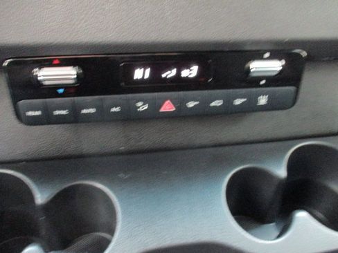 Used 2025 Mercedes-Benz Sprinter 2500 image 16