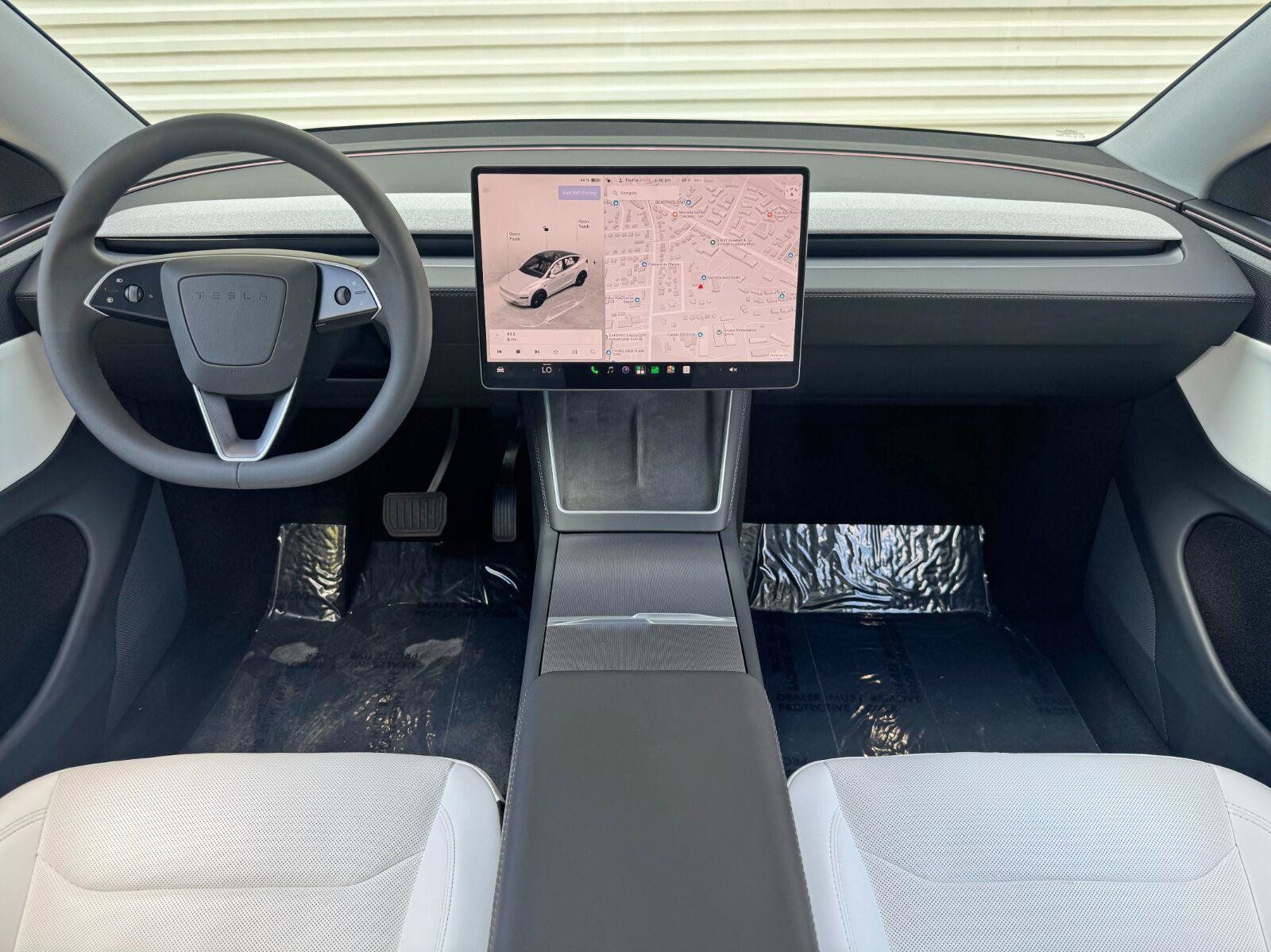 Used 2026 Tesla Model Y Long Range AWD/4WD image 13