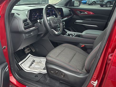 Used 2024 Chevrolet Traverse Z71 w/ Enhanced Driving Package image 15