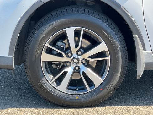 Certified 2016 Toyota RAV4 XLE AWD/4WD image 29