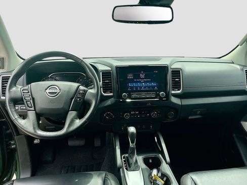 Used 2022 Nissan Frontier SV w/ SV Premium Package AWD/4WD image 22