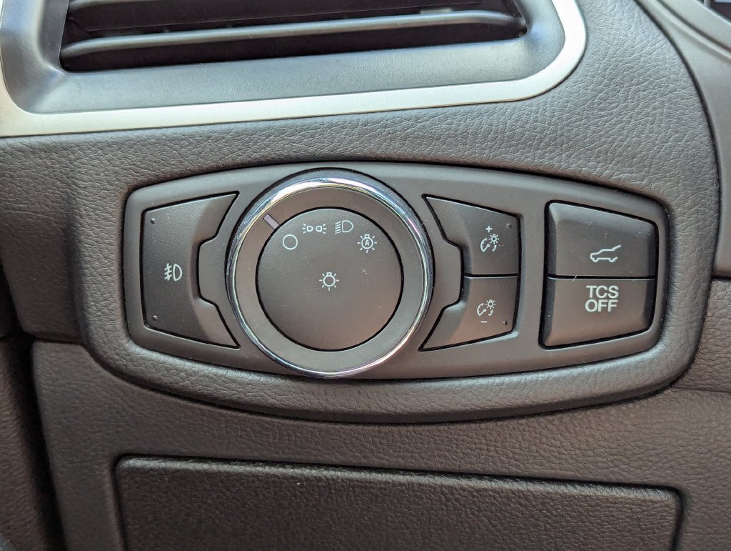 Used 2024 Ford Edge ST-Line AWD/4WD image 13