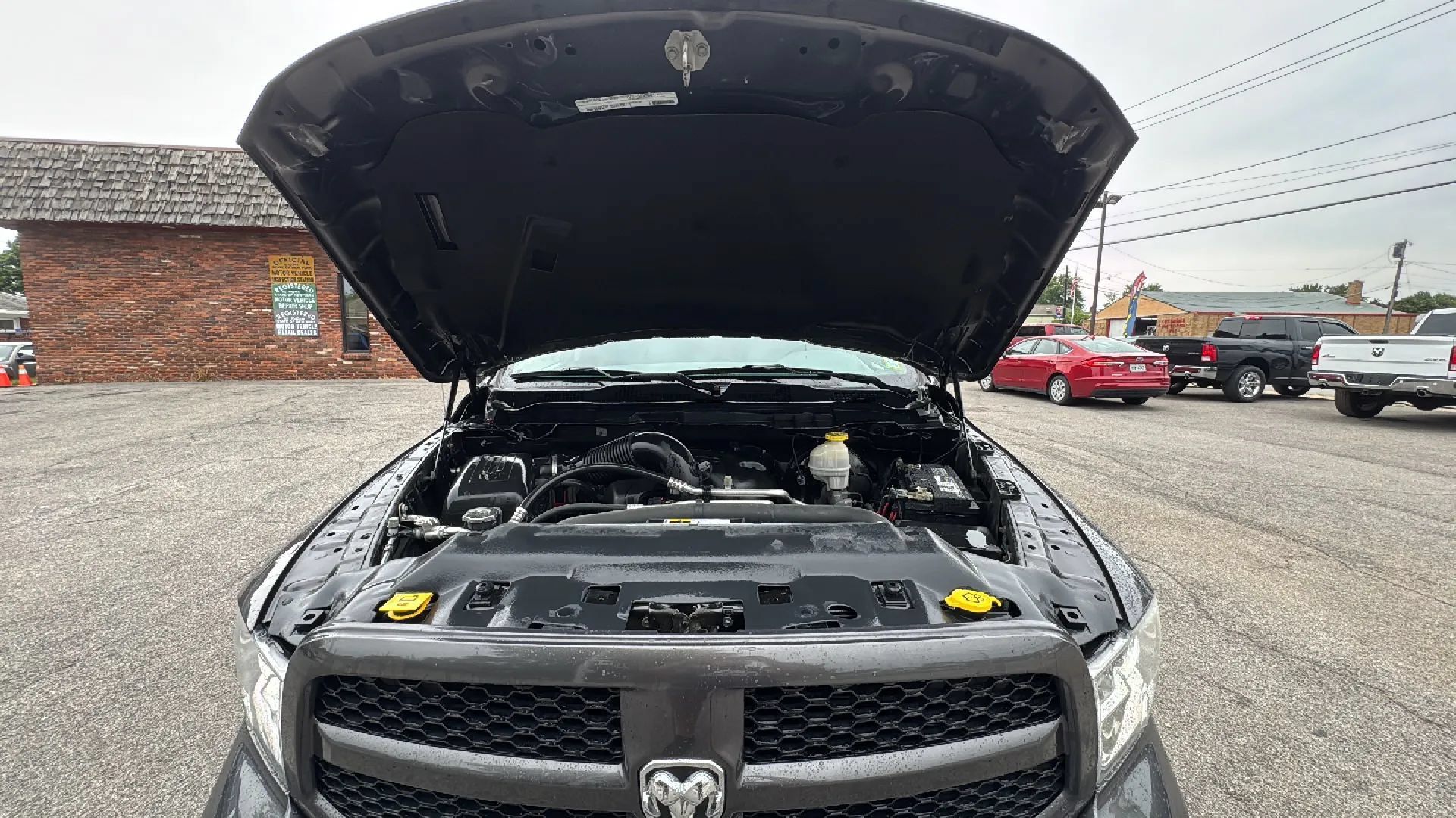 Used 2017 RAM 1500 Express w/ Express Value Package AWD/4WD image 25