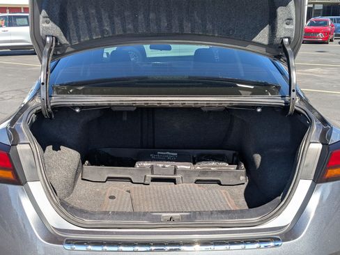 Used 2022 Nissan Altima 2.5 SR FWD image 31