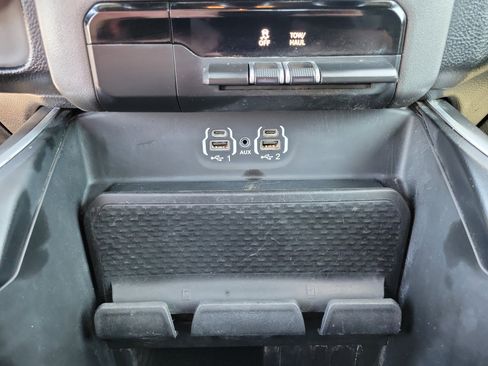 Used 2021 RAM 1500 Big Horn AWD/4WD image 10