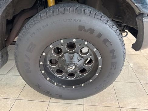 Used 1994 Toyota Land Cruiser Base image 17