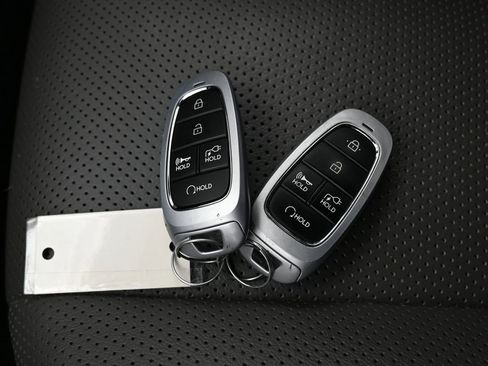 Used 2022 Hyundai Ioniq 5 SE image 28