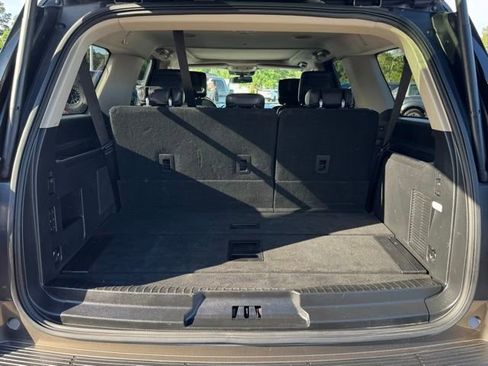 Used 2019 Ford Expedition Max Platinum AWD/4WD image 13