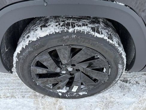 New 2026 Volkswagen Atlas SE image 4