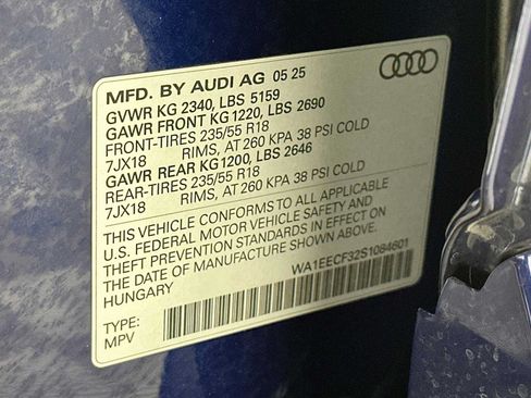 Certified 2025 Audi Q3 2.0T Premium Plus AWD/4WD image 31