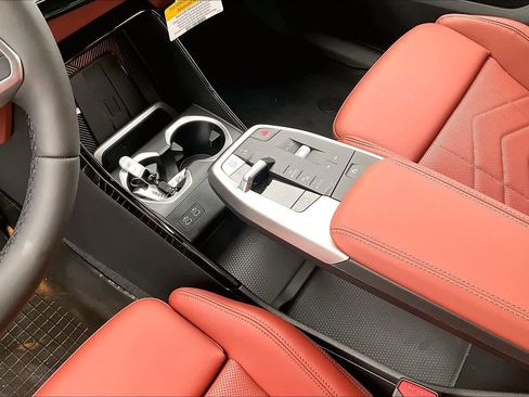 New 2026 BMW X2 xDrive28i w/ Technology Package image 8