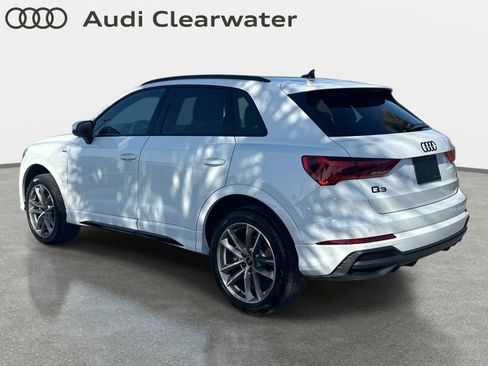 Used 2025 Audi Q3 2.0T Premium w/ Convenience Package AWD/4WD image 2