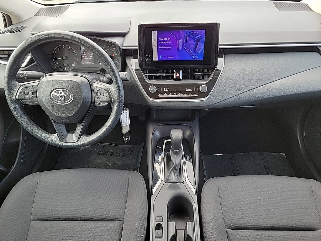 Used 2024 Toyota Corolla LE FWD image 19