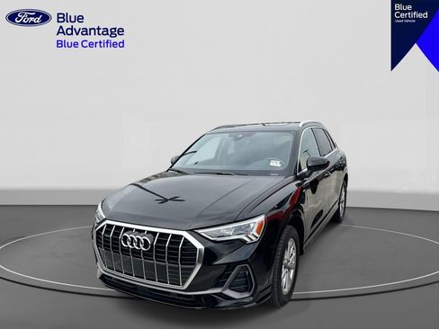 Used 2025 Audi Q3 2.0T Premium w/ Convenience Package AWD/4WD image 1
