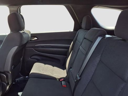 Used 2023 Dodge Durango GT image 9