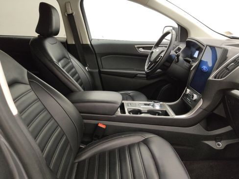 Used 2024 Ford Edge SEL image 21