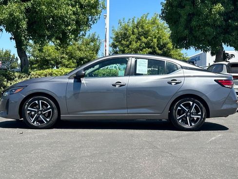 Certified 2024 Nissan Sentra SV FWD image 7