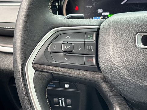 Used 2024 Jeep Grand Cherokee Limited 4xe image 32