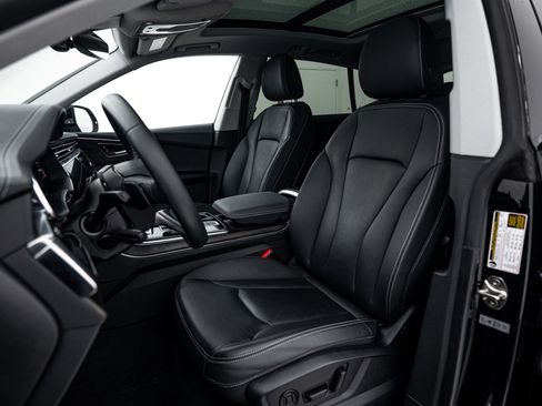 Certified 2023 Audi Q8 Premium w/ Convenience Package AWD/4WD image 16