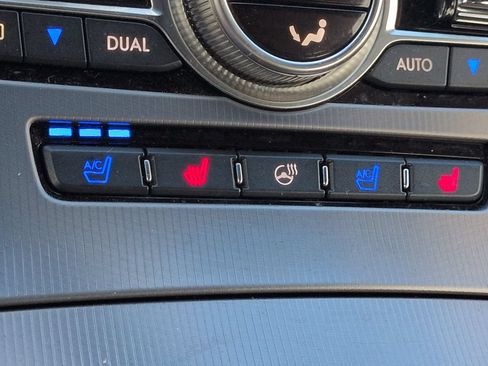 Certified 2019 Lincoln MKZ Reserve w/ Luxury Package FWD image 22