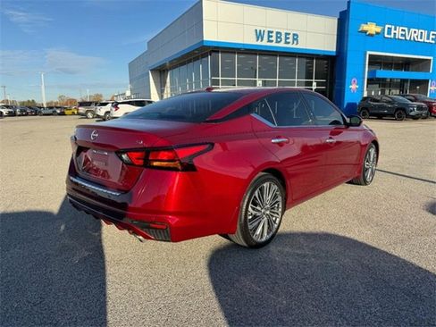 Used 2023 Nissan Altima 2.5 SL image 4