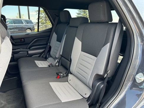 Used 2025 Toyota 4Runner TRD Off-Road AWD/4WD image 17